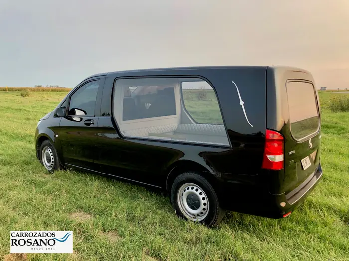 Mercedes Benz - Imagen 1